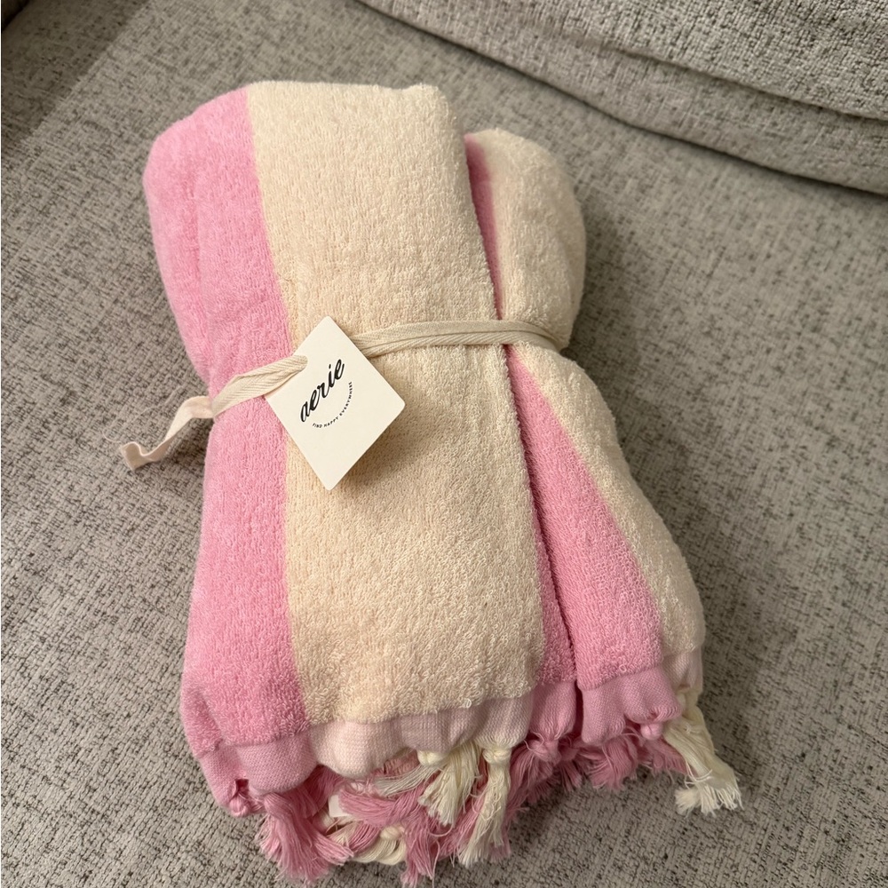 Aerie Pink/Cream Beach Towel